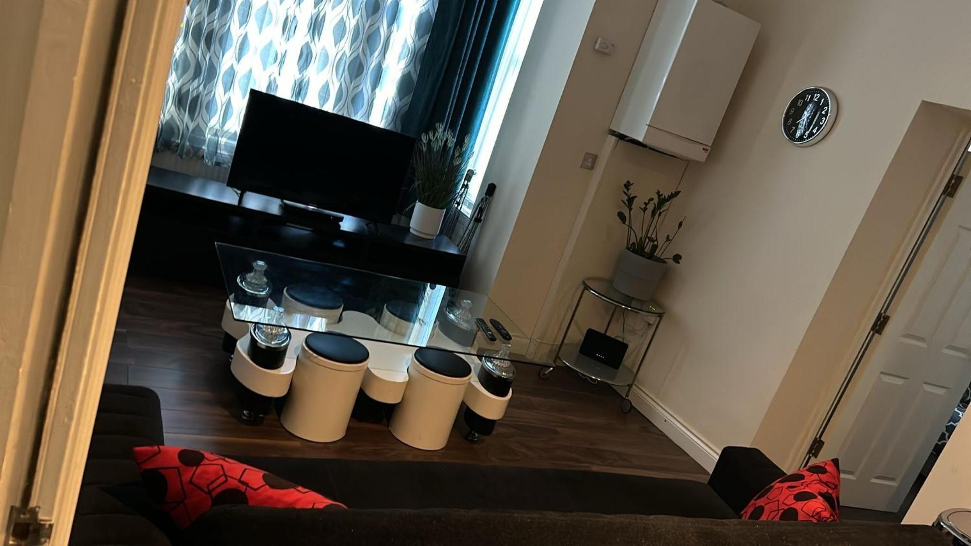 Luxurious 2 Bed Apartment Bedford Esterno foto